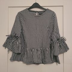 m&s top