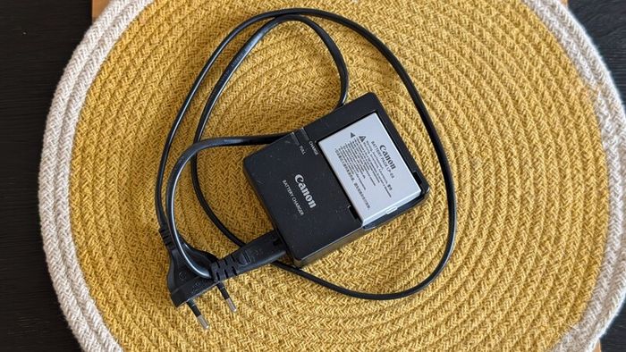 Canon EOS 600D DSLR Camera Body