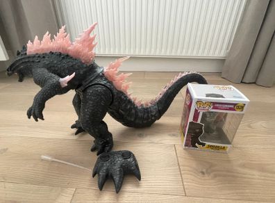 Godzilla Heat Ray Breath RC x Godzilla funko pop