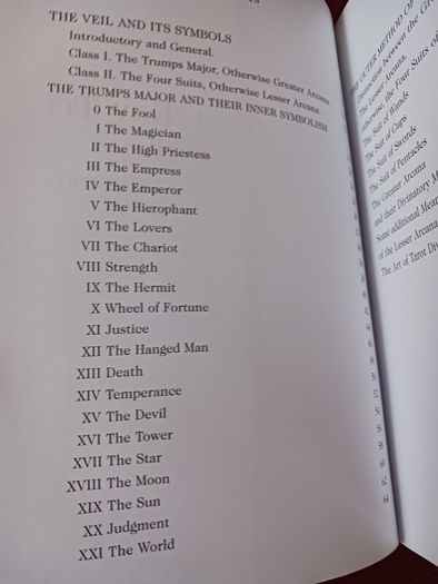 The Pictorial Key to the Tarot / Arthur Edward Waite / 2007