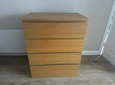 Chest of drawers