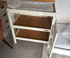 free changing table