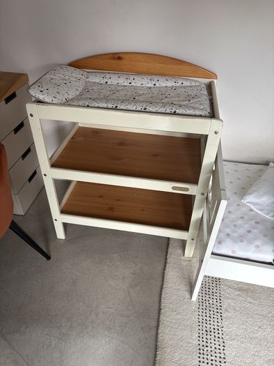 free changing table