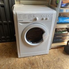 Indesit washing machine & dryer