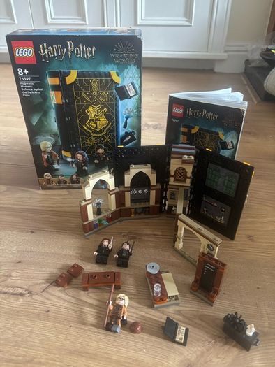 Lego Harry Potter Defence Class 76397 - Complete