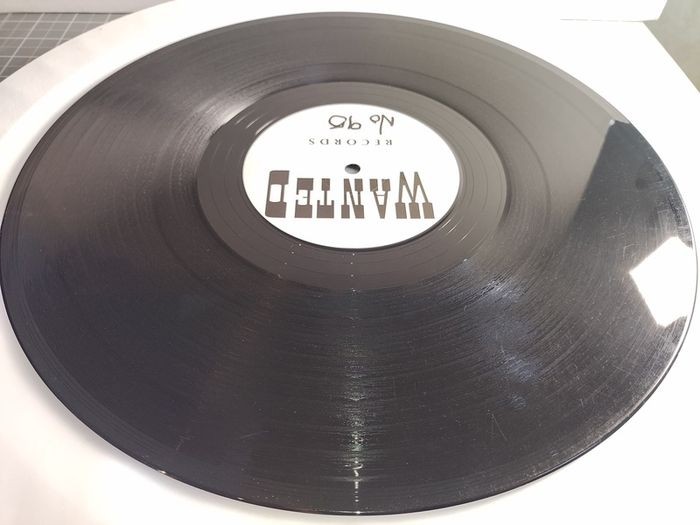 Empirion - Narcotic Influence - Wanted Records - CLASSIC Techno BELTER!! ORIGINAL Pressing! Drogs taking their lives away...