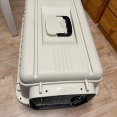 dog travel crate