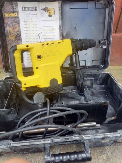 DeWalt SDS Max Hammer Drill