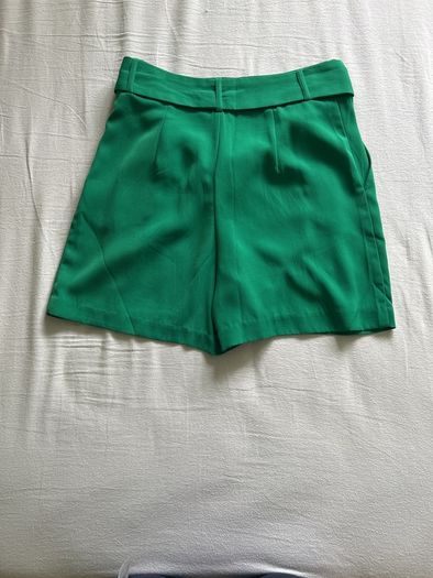 Stradivarius casual green shorts