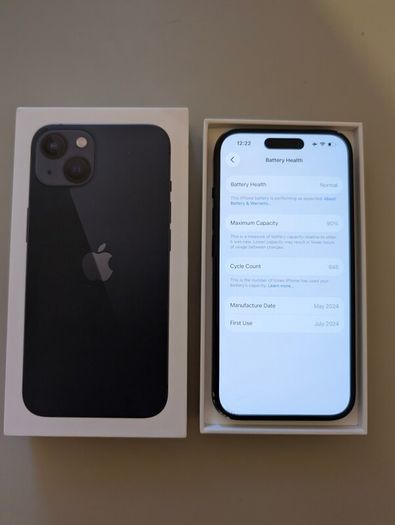 iPhone 15 - 90% battery health