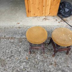 stool
