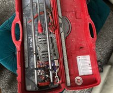 tile cutter