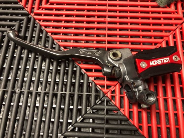 Ducati monster clutch lever & reservoir