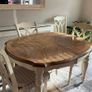 extendable table with 6 chairs Image 4