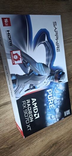 Rx9070xt sapphire pure white