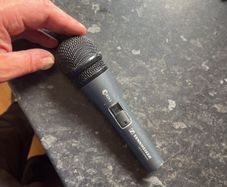 sennheiser e825s
