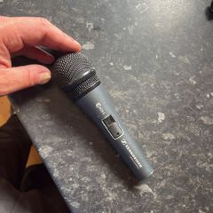 sennheiser e825s