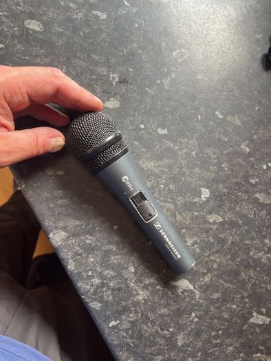 sennheiser e825s
