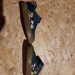 boys disney runners h&m size 8.5uk