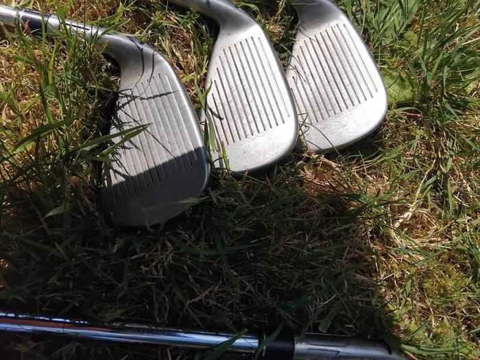 taylormade sim2 max irons