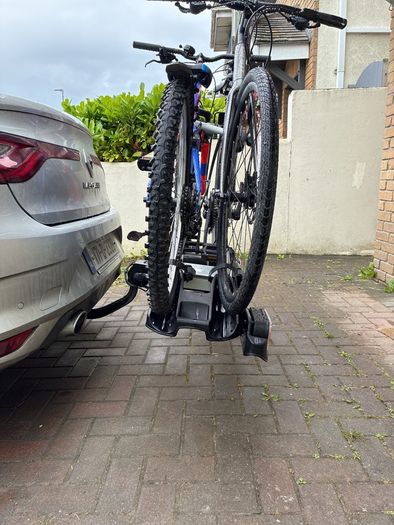 THULE VeloCompact 925 2-bicycle bike carrier