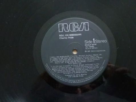 Charley Pride Roll on Mississippi LP