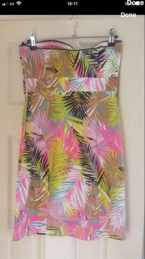 Ladies stunning dress size 34