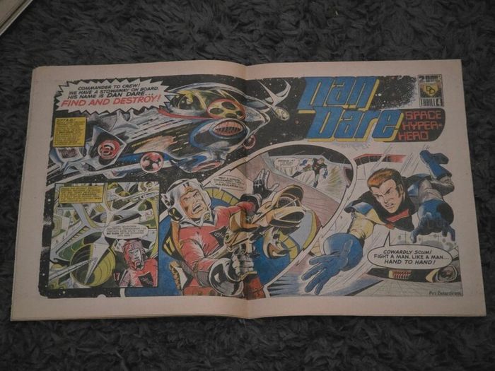 2000ad prog 2 1st appearance of Judge Dredd