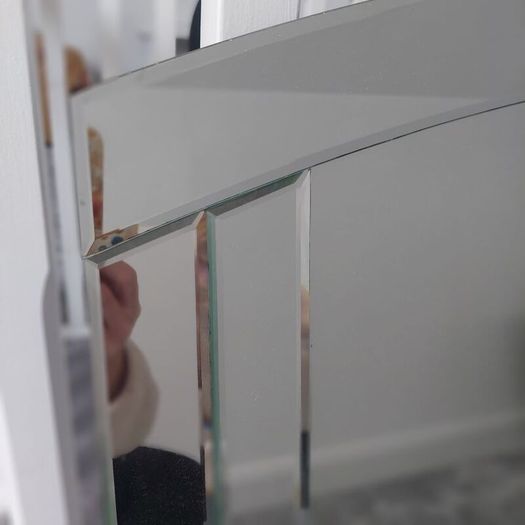 mirror