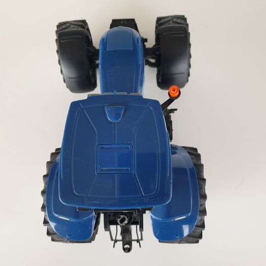 Bruder New Holland toy tractor 2004