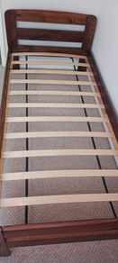 single bed with bedding