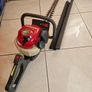 Honda HHH25 4 stroke hedge trimmer Image 3
