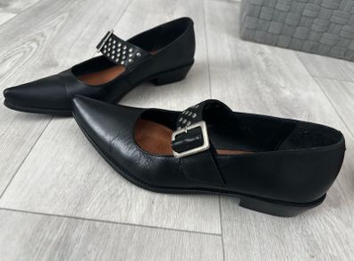 womens shoes