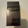 GIVENcHY Gentleman Reserve Privee 100ml parfum for him Image 2
