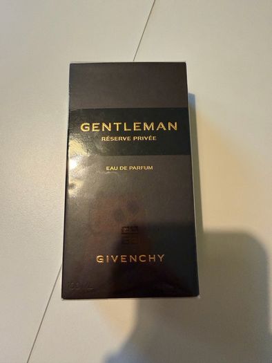 GIVENcHY Gentleman Reserve Privee 100ml parfum for him
