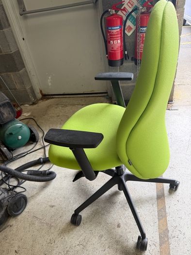 Chairs Verco !!!!
