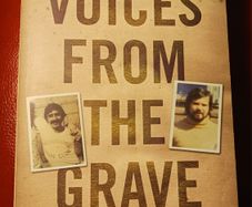 Voices fron the Grave / Ed Moloney /2010 / 1st paperback edition