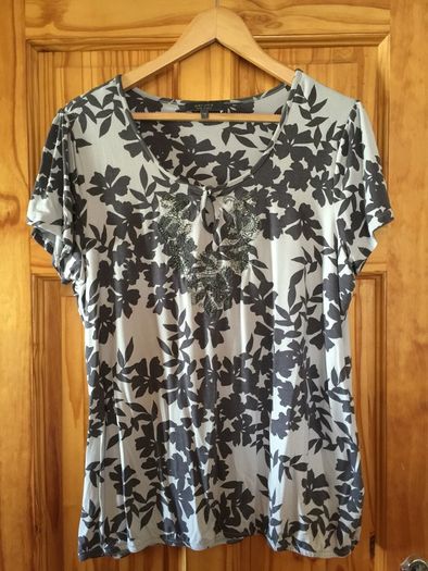 M&S peruna top size 16
