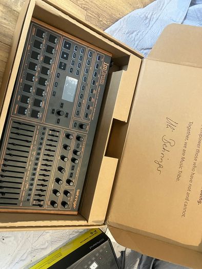 Behringer
