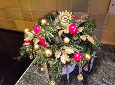 Christmas Flower Arrangement with Ice White Lights