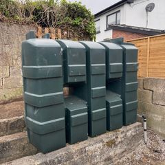 Oil Tank w/ Oil