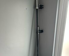 Olympic Barbell (6.5 ft) and EZ Curl Bar - with collars
