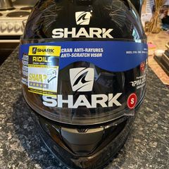 Motorbike helmet (size small)