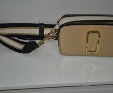 Womans Crossover Bag