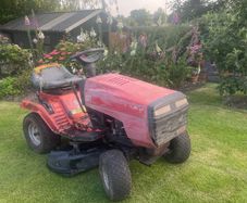 Ride on mower