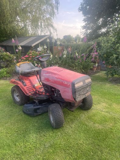 Ride on mower
