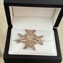 Brooch