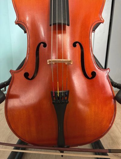 Hindersine Cello 1/2 size with bow and case