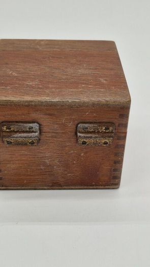 wooden victorian box
