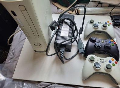 xbox 360 console